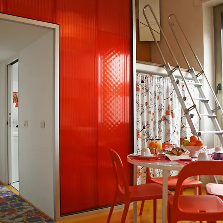 Bed & Breakfast Loft