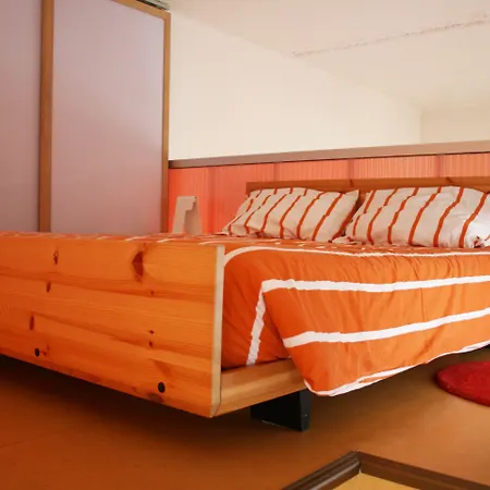 Loft Bed & Breakfast